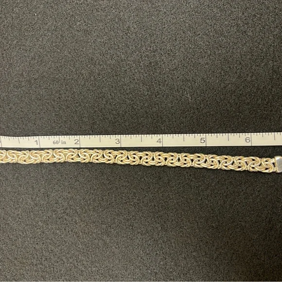 Sterling silver 925 lirm bracelet byzantine EXCELLENT CONDITION! Beautiful piece - Picture 4 of 4